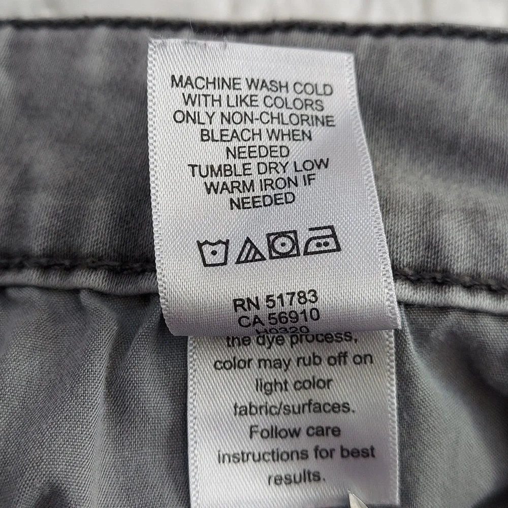 Maurices Skinny Leg Jeggings Stretchy Pants Faded Gray Pockets Size Large 12-14